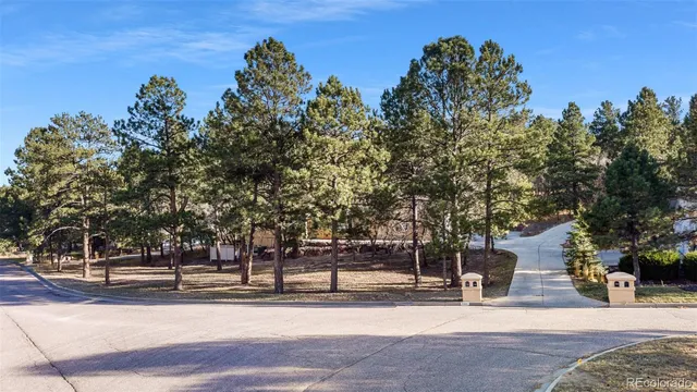 $985,000 | 7405 Winding Oaks Drive, Colorado Springs, CO 80919