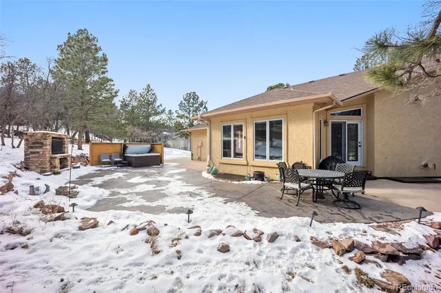 $985,000 | 7405 Winding Oaks Drive, Colorado Springs, CO 80919