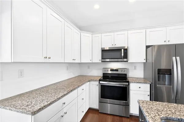 $350,000 | 221 Faulk Drive, Warrendale, PA 15086