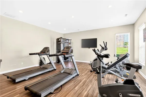 $350,000 | 221 Faulk Drive, Warrendale, PA 15086