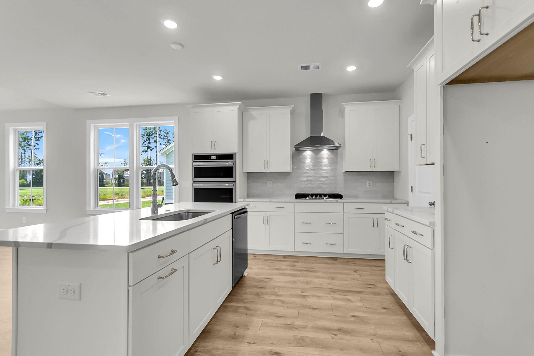 755 Maynard Lane Summerville, SC 29486 - Photo 10 of 49 CREM - 755 Maynard-16