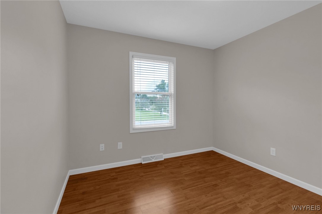 940 Reserve Road West Seneca, NY 14224 - Photo 21 of 28