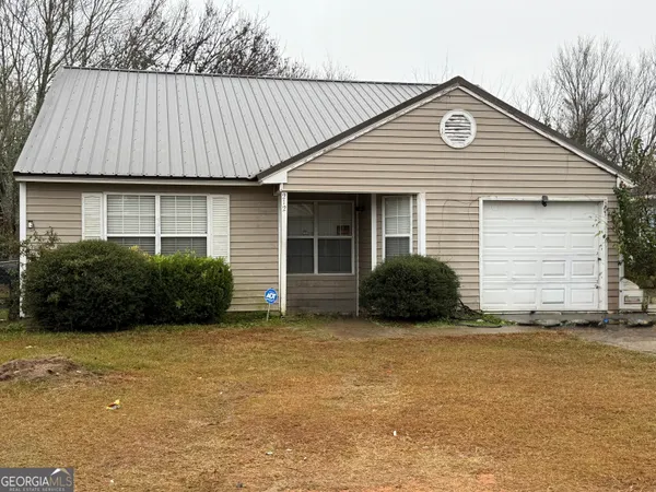 $137,000 | 212 Dunmurry Place, Warner Robins, GA 31093