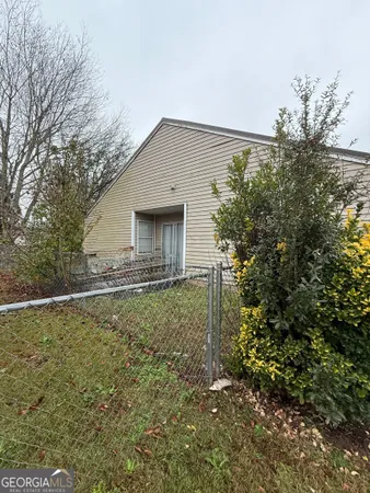 $137,000 | 212 Dunmurry Place, Warner Robins, GA 31093