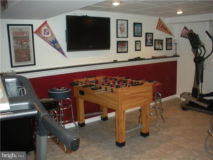 903 Hollow Road Wayne, PA 19087 - Photo 13 of 16 Basement - Finished