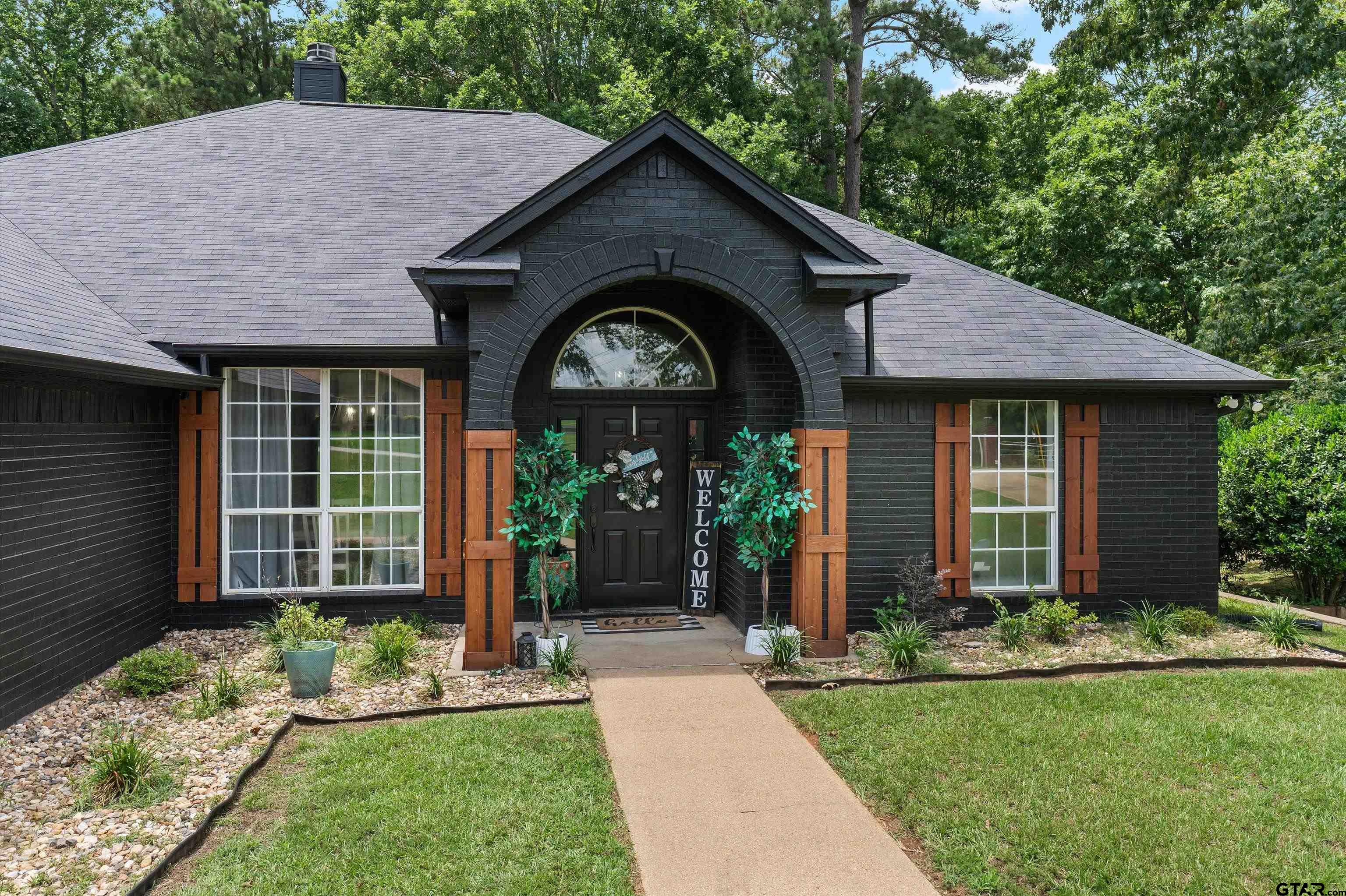 184 Greenwood Ranch Road Kilgore, TX 75662 - Photo 3 of 32 Gallery Image 3