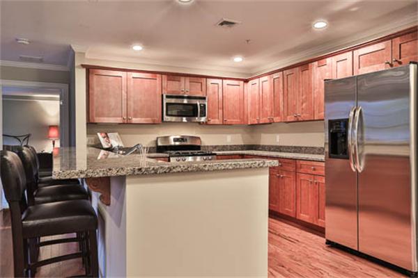 70 E Great Road, Unit E Bedford, MA 01730 - Photo 3 of 13