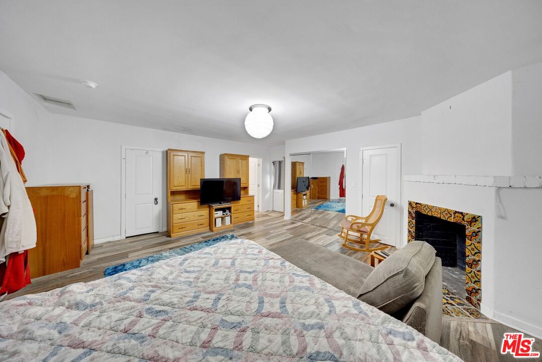 8600 La Tuna Canyon Road Sun Valley, CA 91352 - Photo 42 of 60