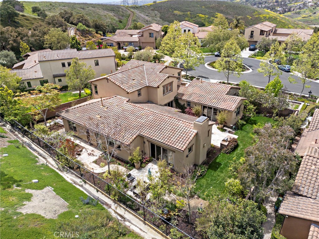 10 Gaucho Road Ladera Ranch, CA 92694 - Photo 42 of 52 an aerial view of multiple house