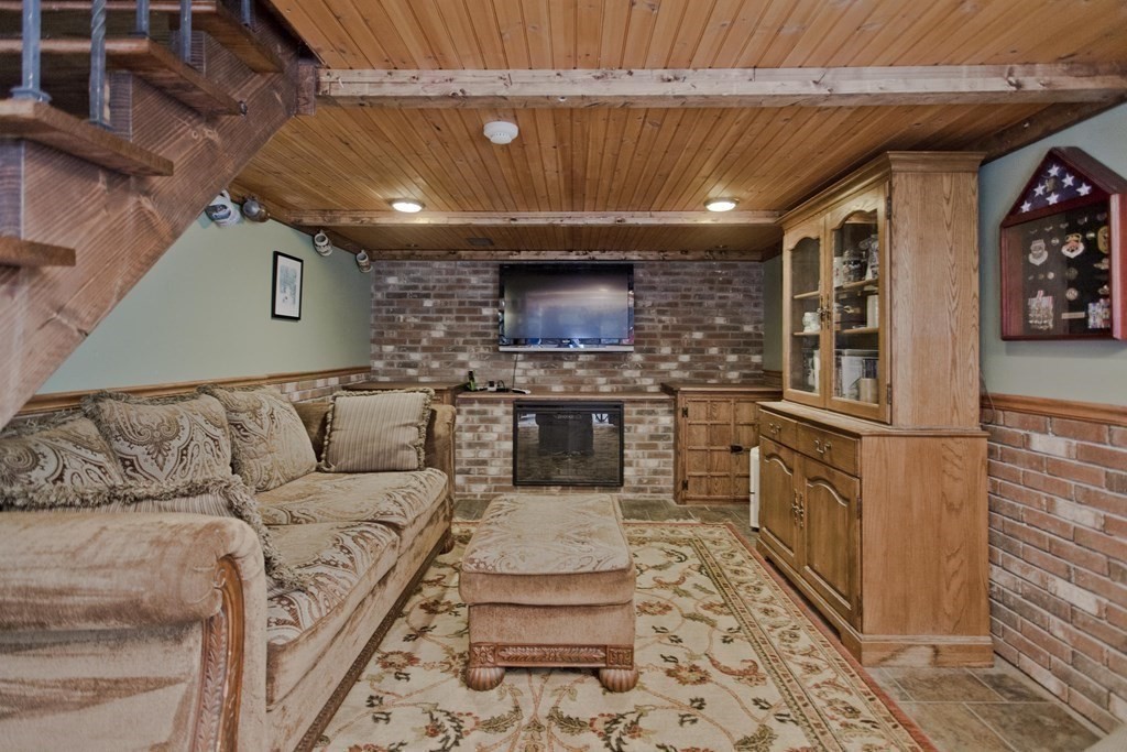 14 Wehr Road Hampden, MA 01036 - Photo 24 of 41 Gallery Image 24