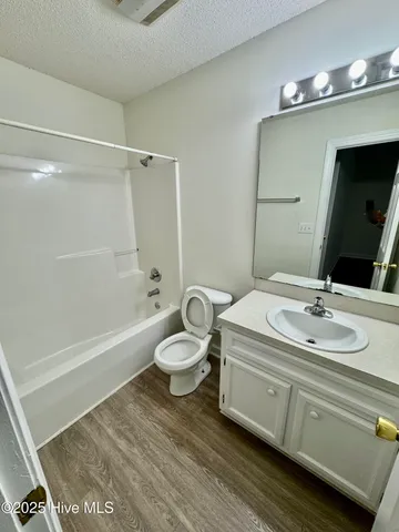 $1,400 | 1400 Joel Drive, Unit A, Greenville, NC 27834