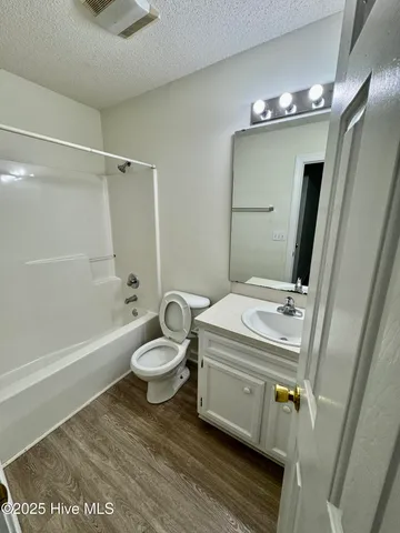 $1,400 | 1400 Joel Drive, Unit A, Greenville, NC 27834