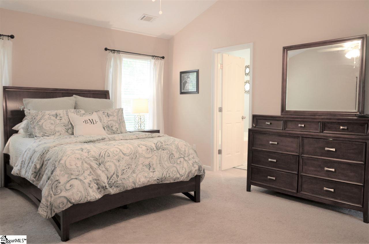 10 Knoll Ridge Drive Greer, SC 29650 - Photo 19 of 34 Gallery Image 19