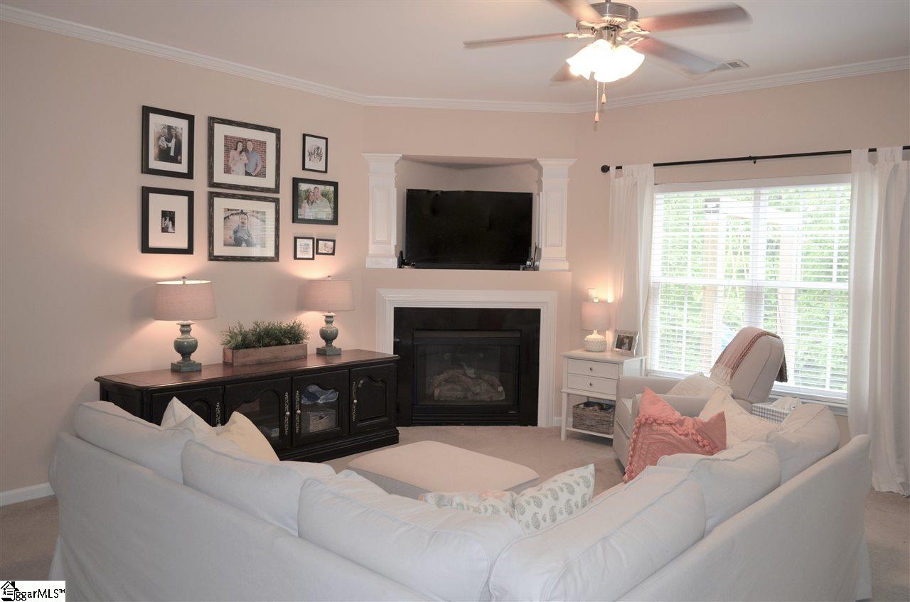 10 Knoll Ridge Drive Greer, SC 29650 - Photo 5 of 34 Gallery Image 5