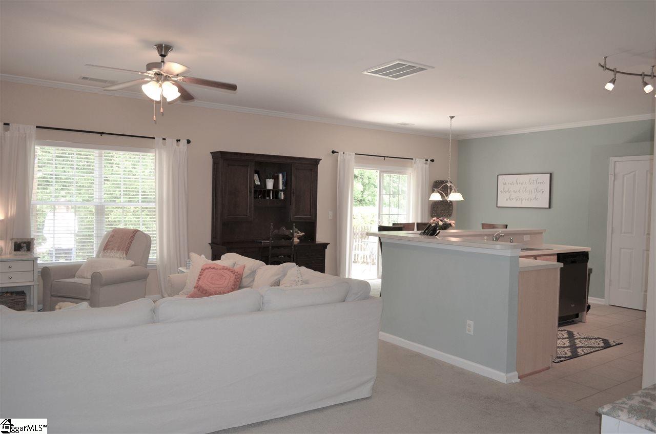 10 Knoll Ridge Drive Greer, SC 29650 - Photo 6 of 34 Gallery Image 6