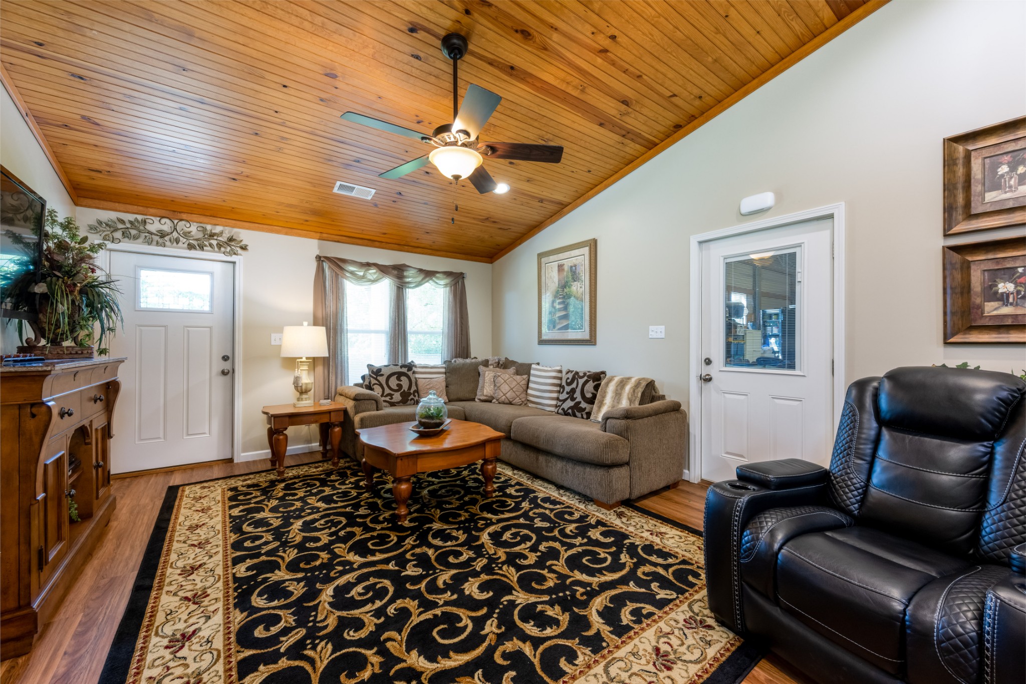 2149 Walter Garrett Road Parsons, TN 38363 - Photo 4 of 46 Gallery Image 4