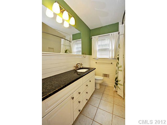 2908 Goneaway Road Charlotte, NC 28210 - Photo 12 of 16 Gallery Image 12