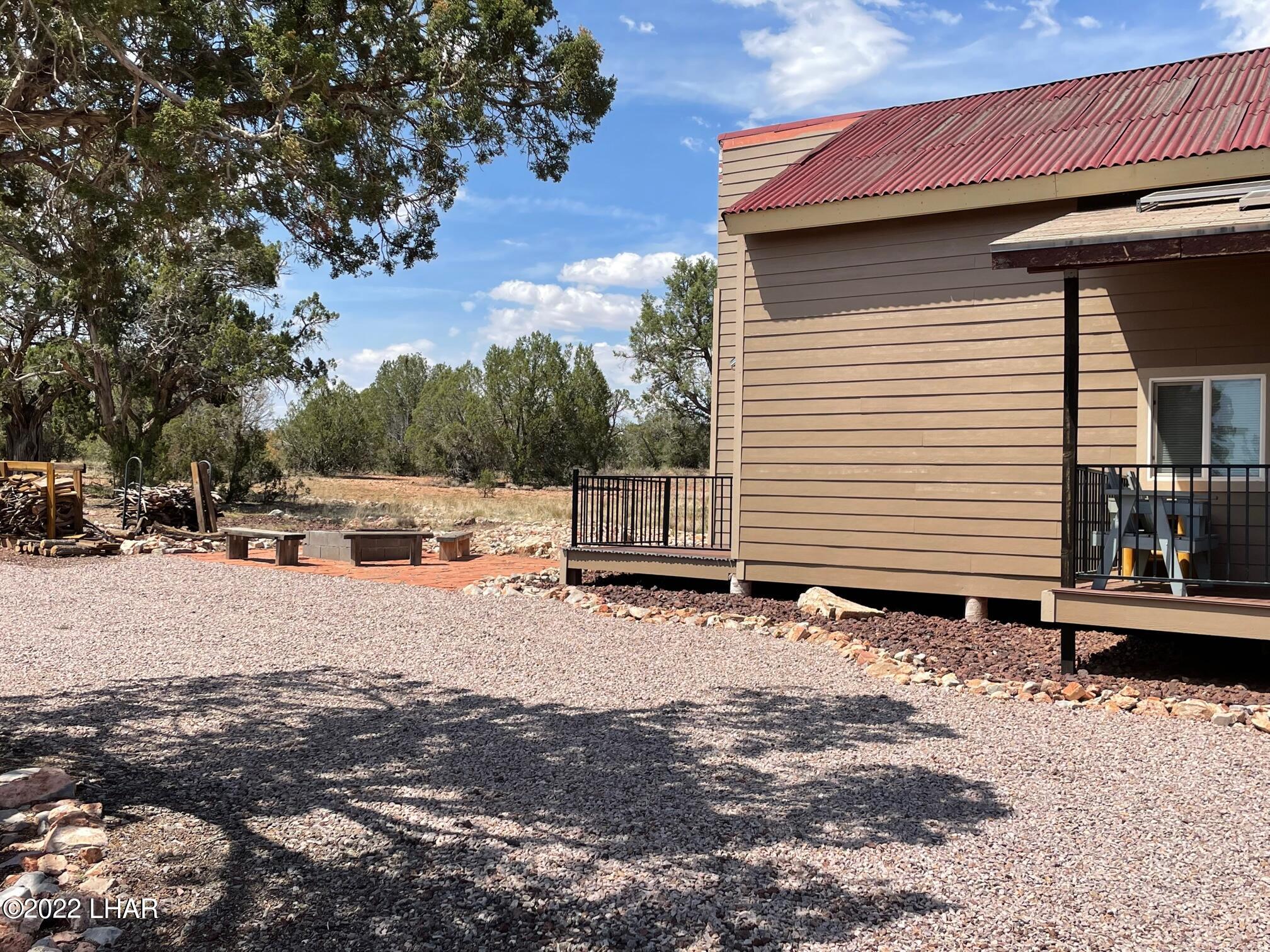 54505 Castano Road Seligman, AZ 86337 - Photo 4 of 39 IMG_4157