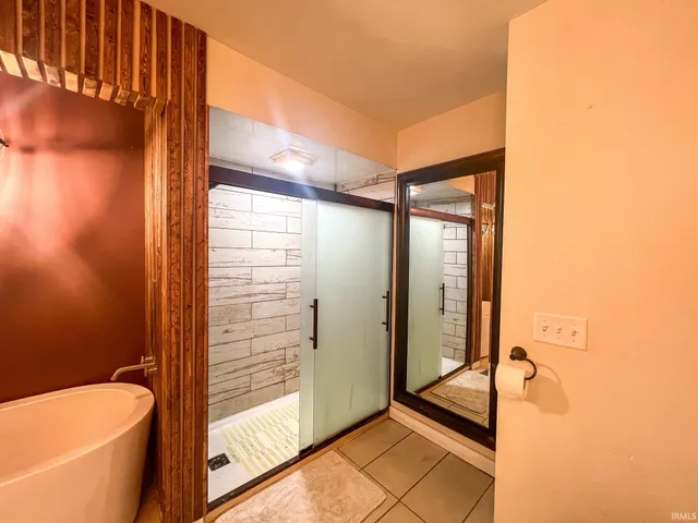 $270,000 | 429 Jay Street, Topeka, IN 46571