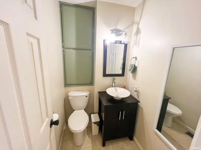 $270,000 | 429 Jay Street, Topeka, IN 46571