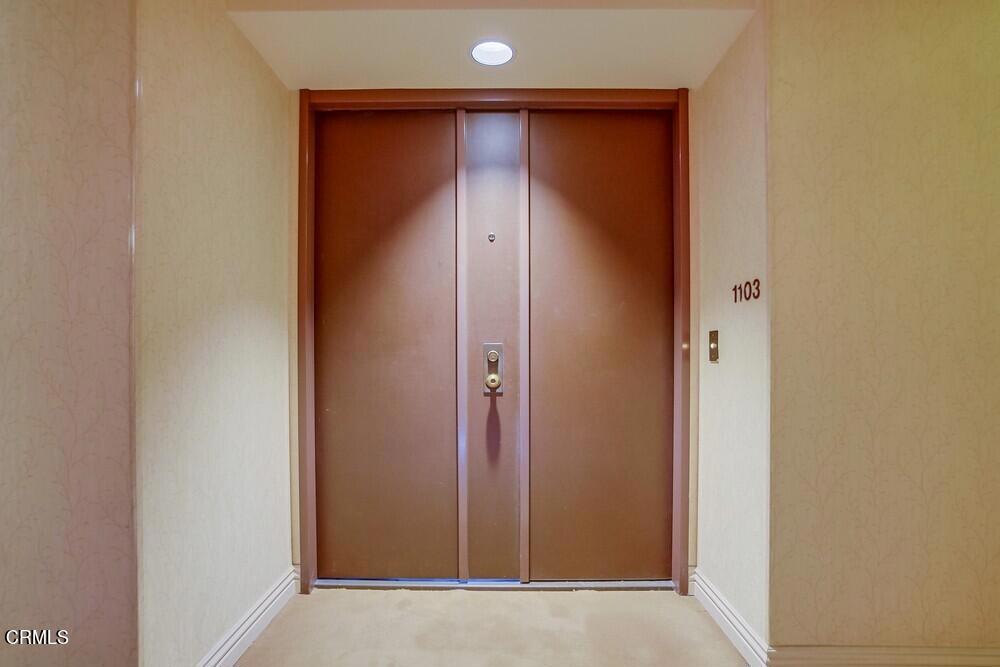 222 Monterey Road, Unit 1103 Glendale, CA 91206 - Photo 14 of 68 222-monterey-rd-011_web