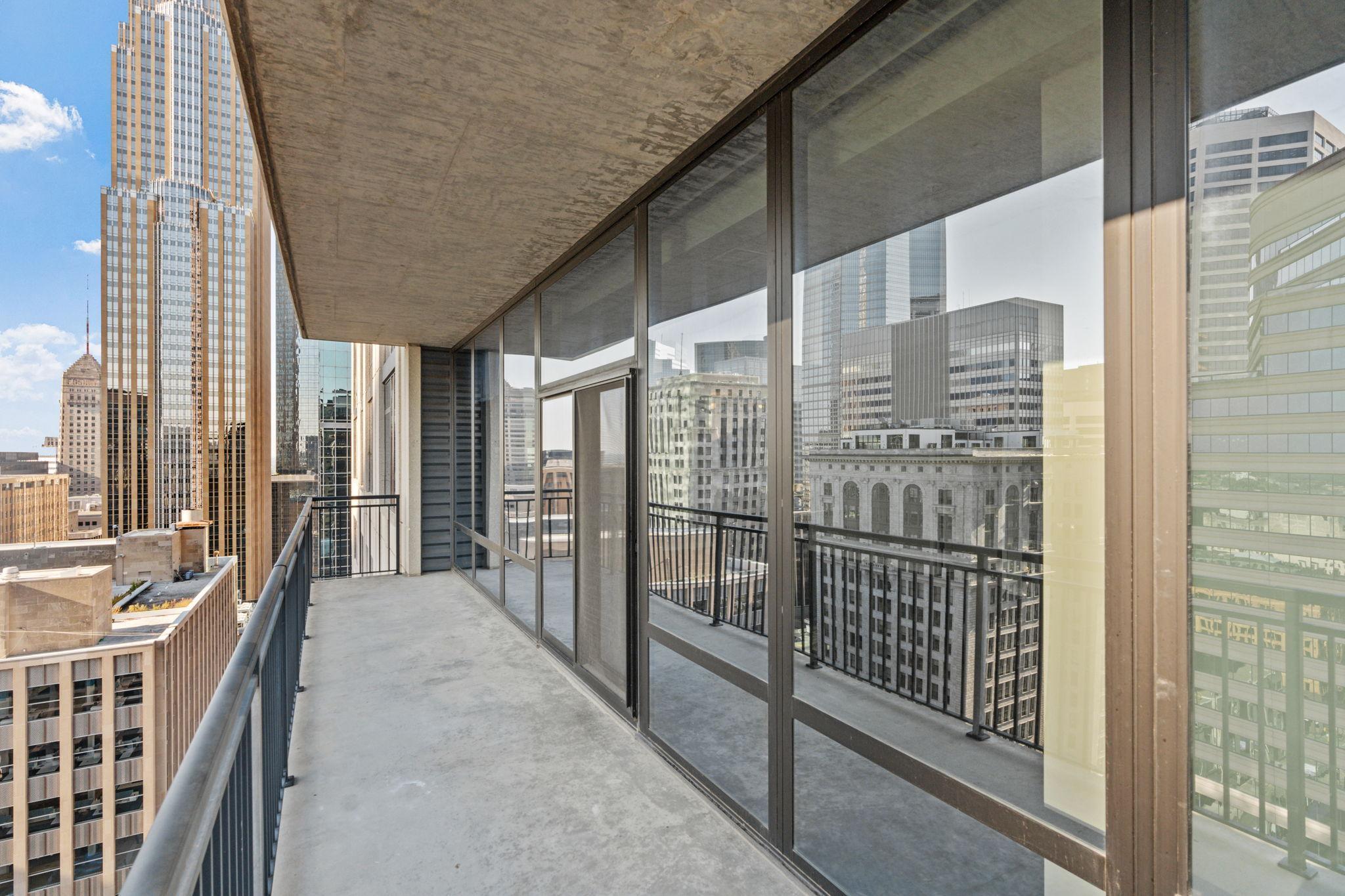 465 Nicollet Mall, Unit 2404 Minneapolis, MN 55401 - Photo 11 of 26