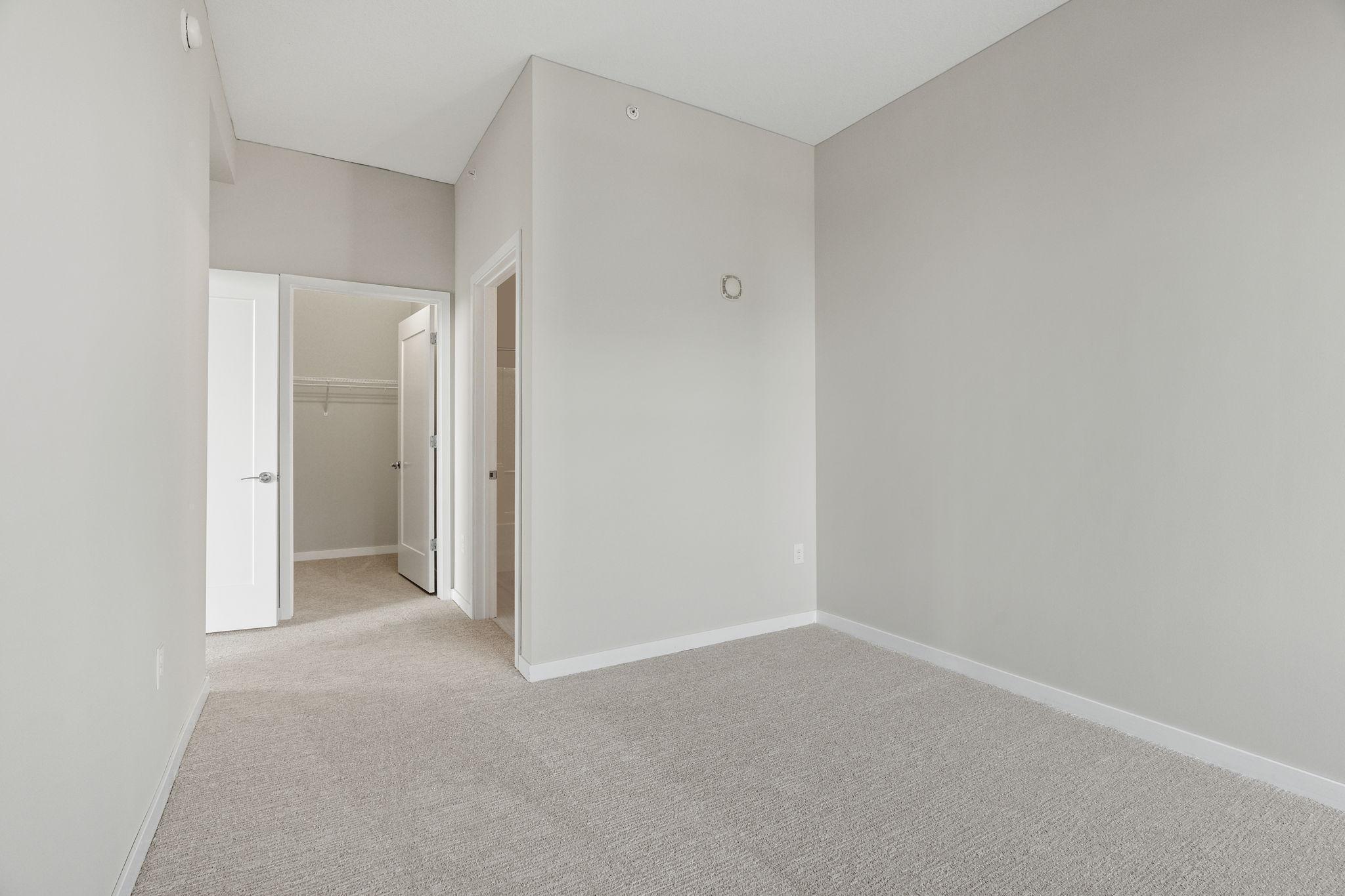 465 Nicollet Mall, Unit 2404 Minneapolis, MN 55401 - Photo 15 of 26