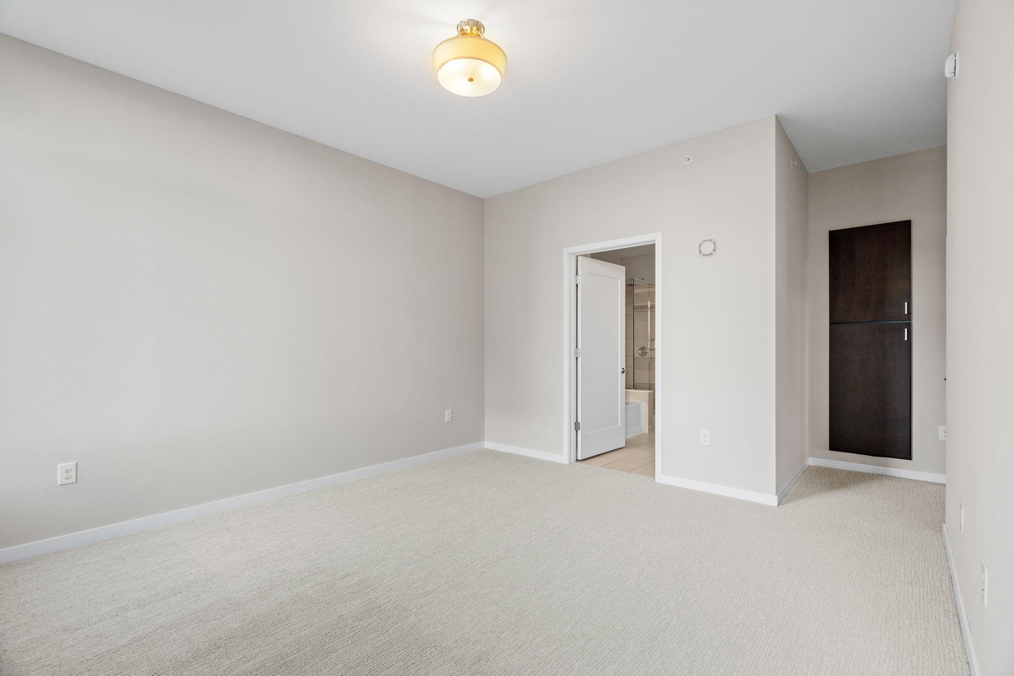 465 Nicollet Mall, Unit 2404 Minneapolis, MN 55401 - Photo 21 of 26