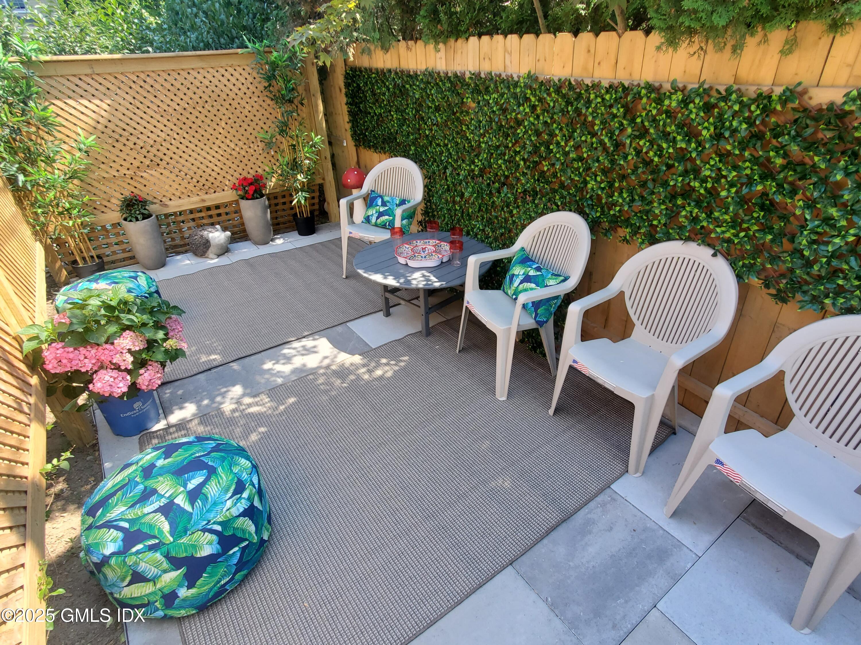 92 Valley Road, Unit A Cos Cob, CT 06807 - Photo 42 of 57 36-outdoorfromabove