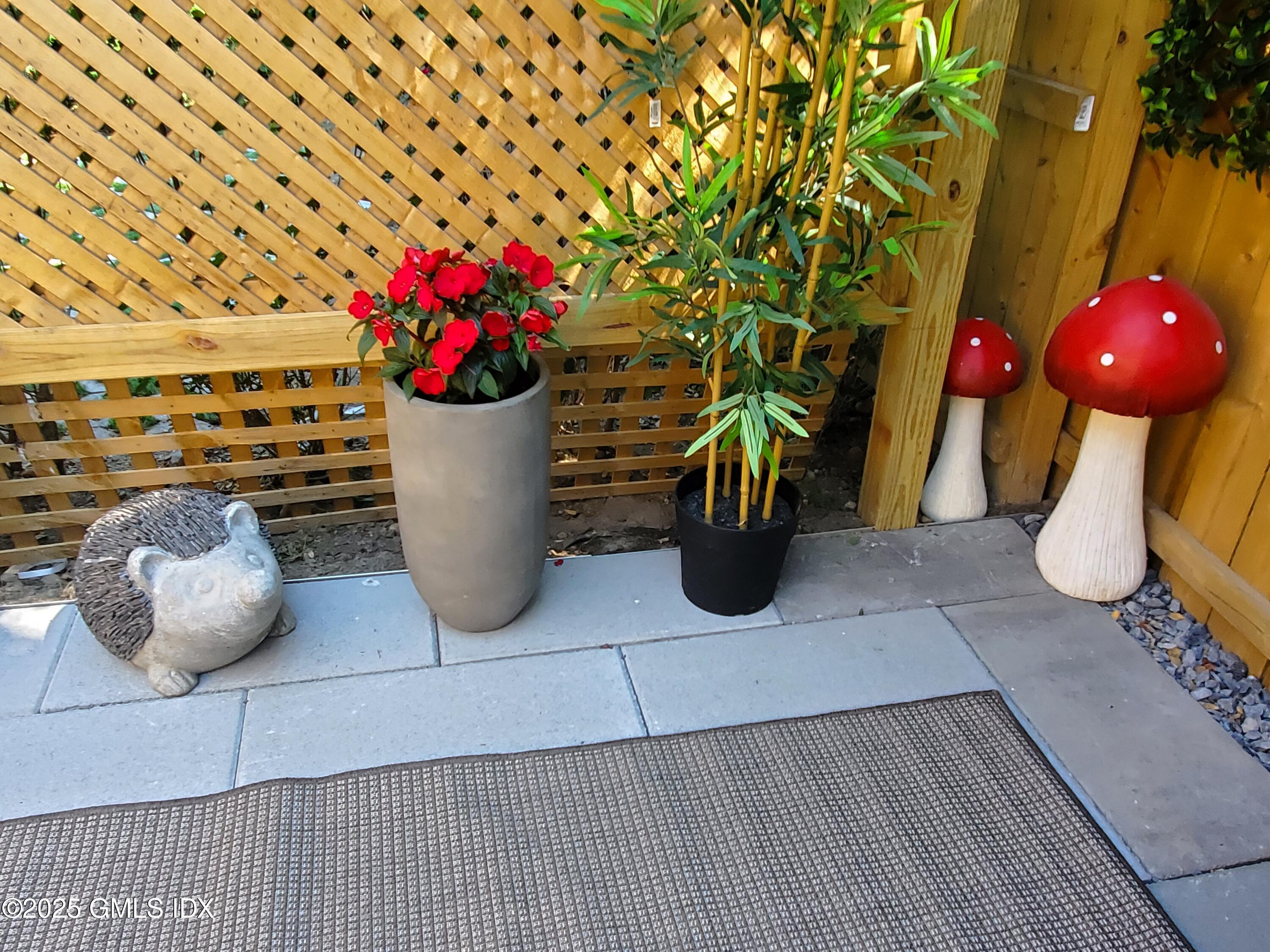 92 Valley Road, Unit A Cos Cob, CT 06807 - Photo 43 of 57 37-20220712_150641