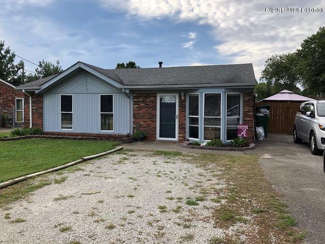 797 Blossom Road Louisville, KY 40229 - Photo 2 of 14 IMG_0782
