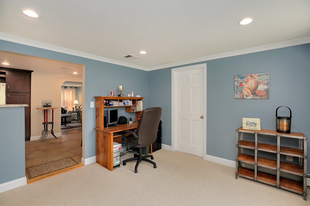 4 Beaconsfield Drive Natick, MA 01760 - Photo 14 of 22 a view of a workspace with furniture