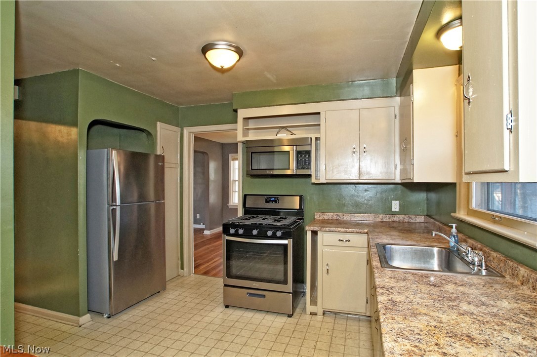 3545 Boynton Road Cleveland Heights, OH 44121 - Photo 18 of 33