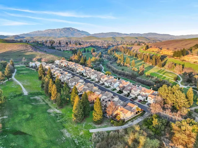 $1,499,000 | 2020 Canyon Lakes Drive, San Ramon, CA 94583