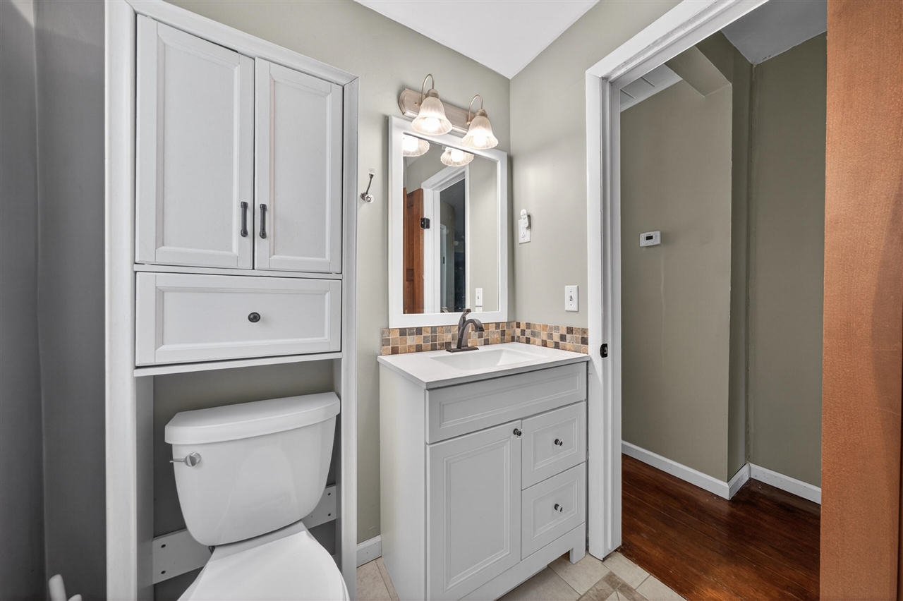 23830 Scotia Road Oak Park, MI 48237 - Photo 16 of 28