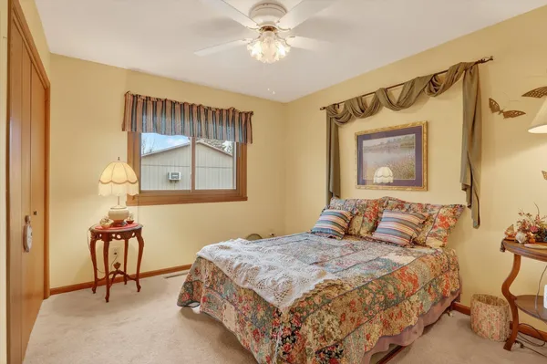 $339,900 | 1210 Lake Summerset Road, Davis, IL 61019
