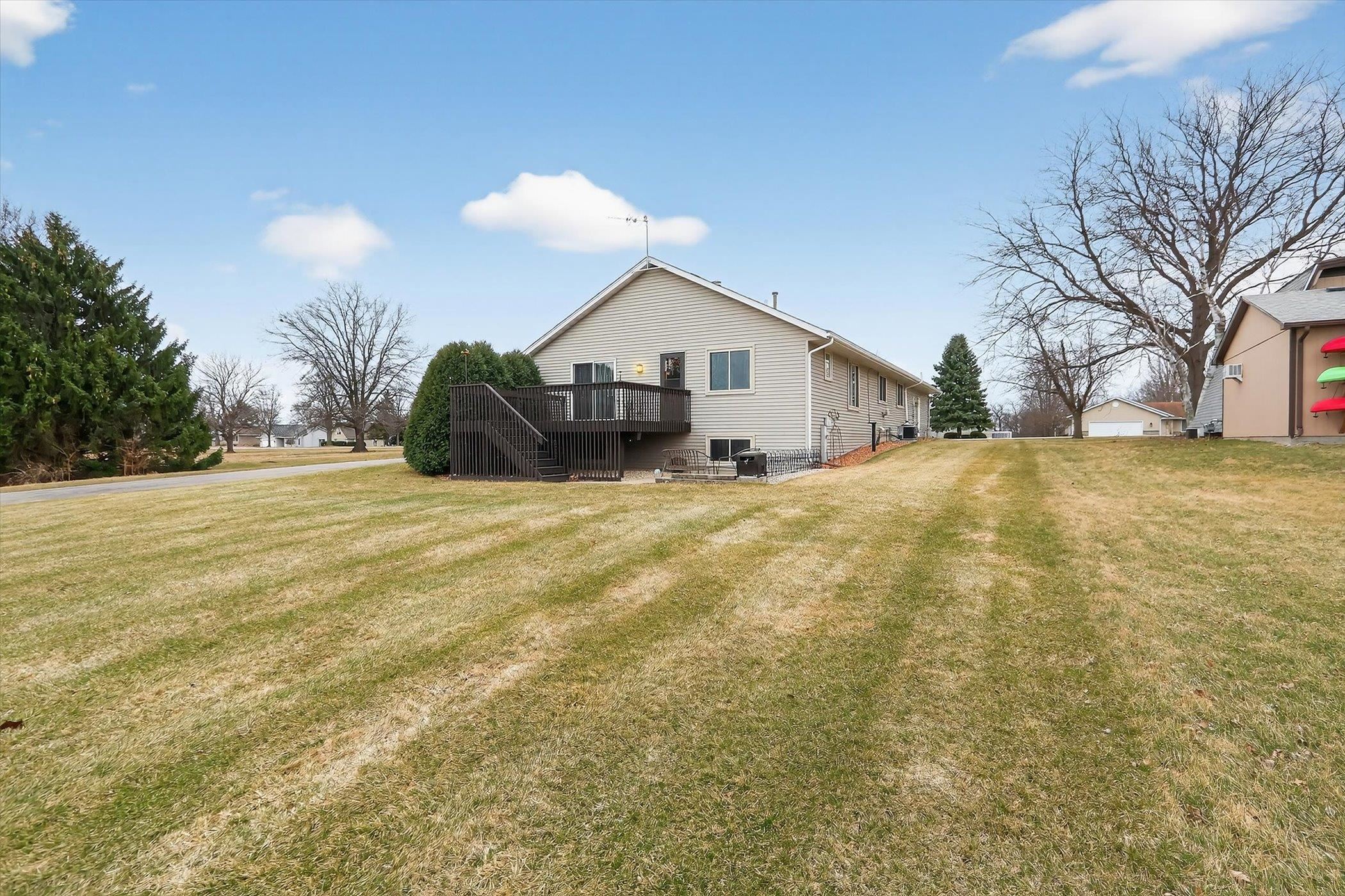 1210 Lake Summerset Road Davis, IL 61019 - Photo 5 of 55