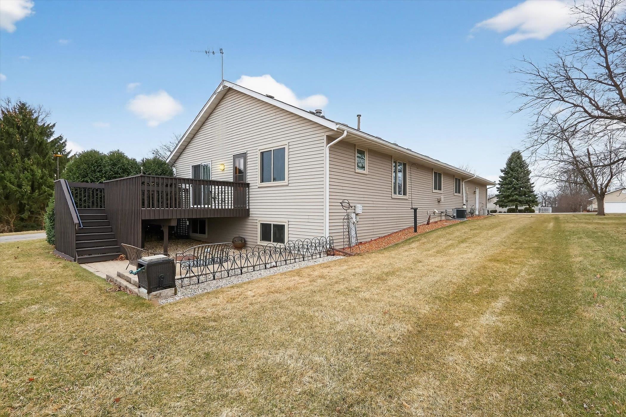 1210 Lake Summerset Road Davis, IL 61019 - Photo 6 of 55