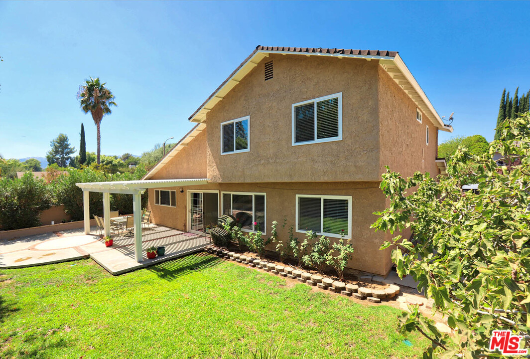 25802 Rana Drive Valencia, CA 91355 - Photo 28 of 32 Gallery Image 28