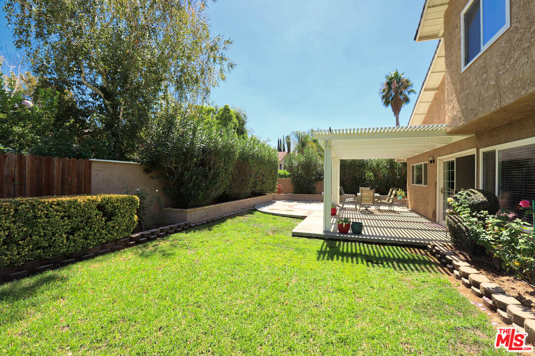 25802 Rana Drive Valencia, CA 91355 - Photo 30 of 32 Gallery Image 30