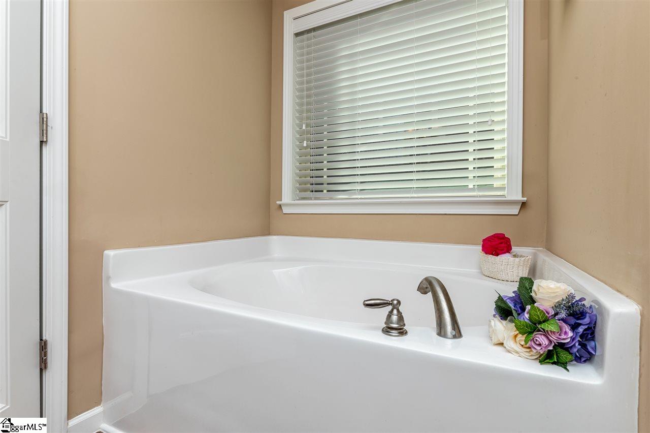 174 Tiara Ridge Lane Duncan, SC 29334 - Photo 23 of 36 Gallery Image 23
