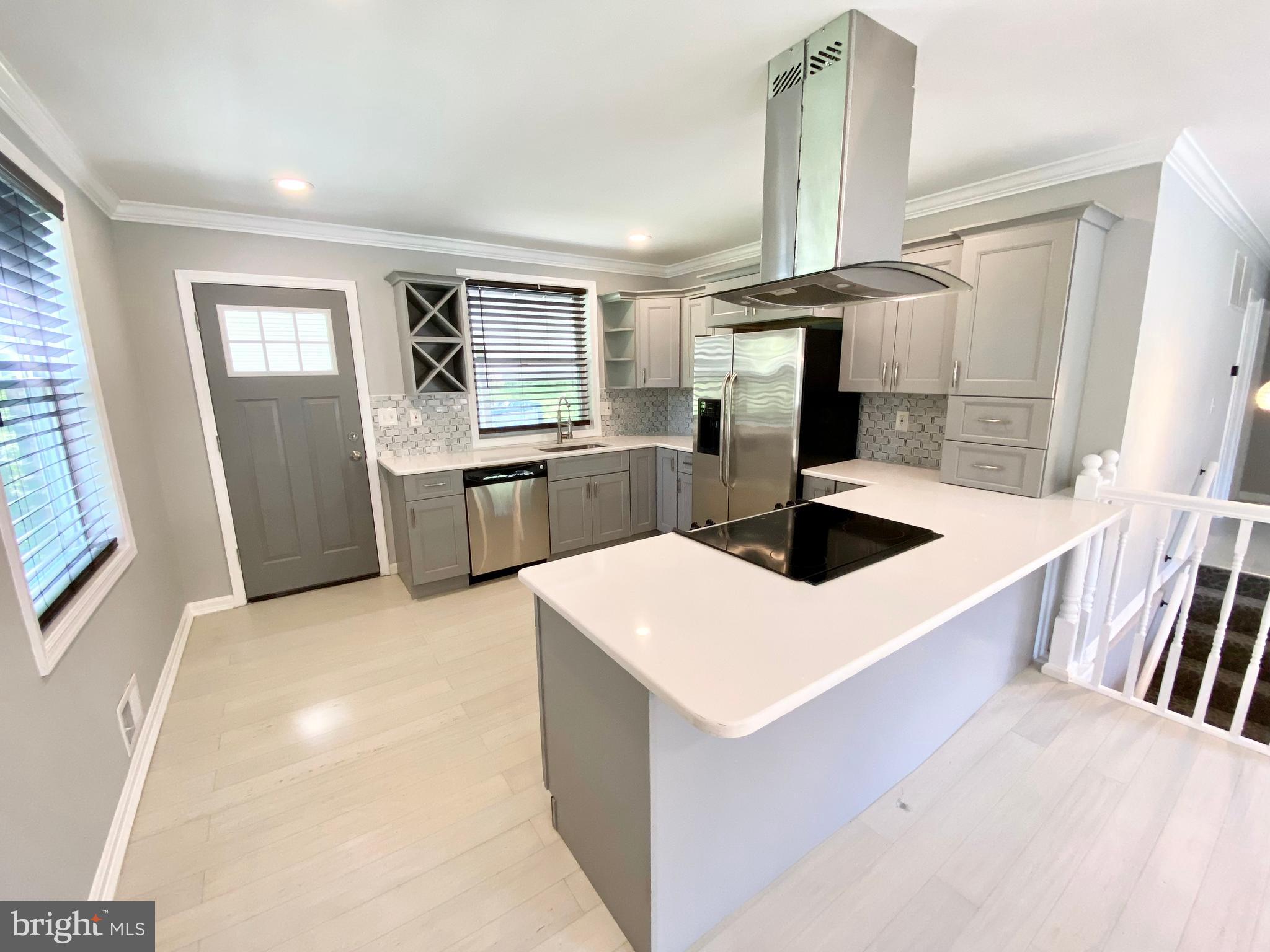 5904 Point Pleasant Road Baltimore, MD 21206 - Photo 5 of 32 Gallery Image 5