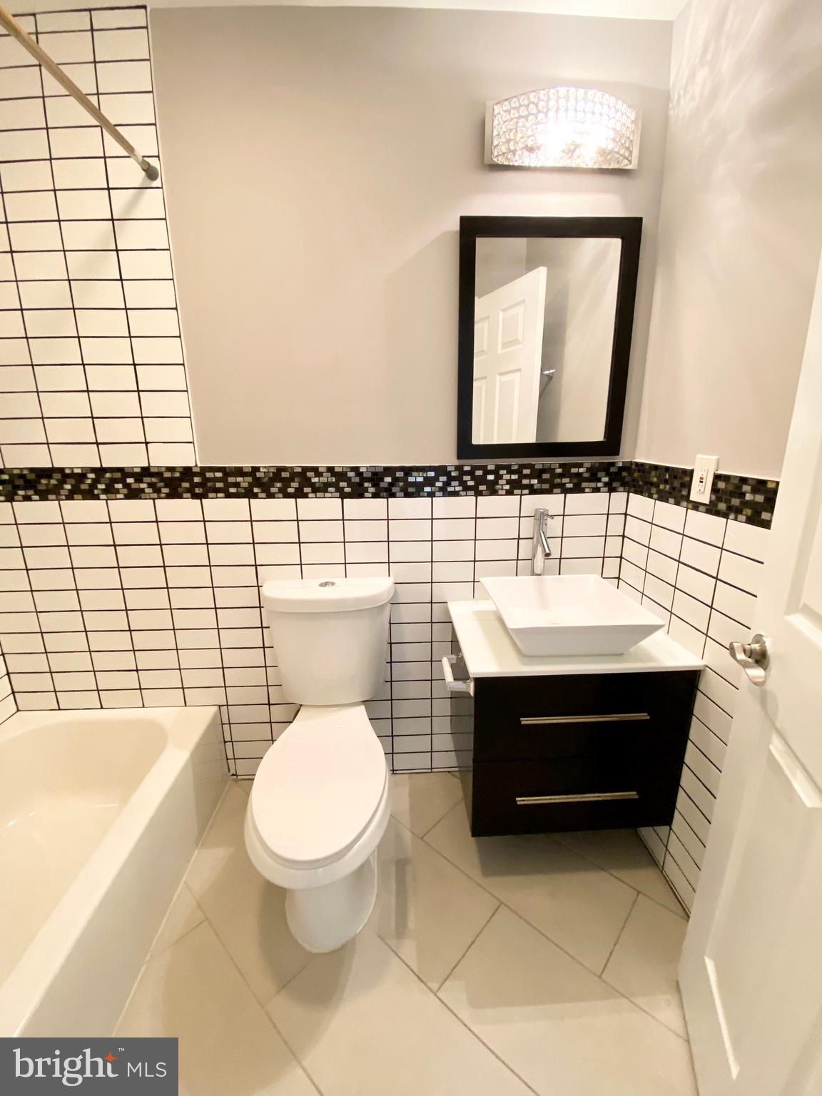 5904 Point Pleasant Road Baltimore, MD 21206 - Photo 8 of 32 Gallery Image 8