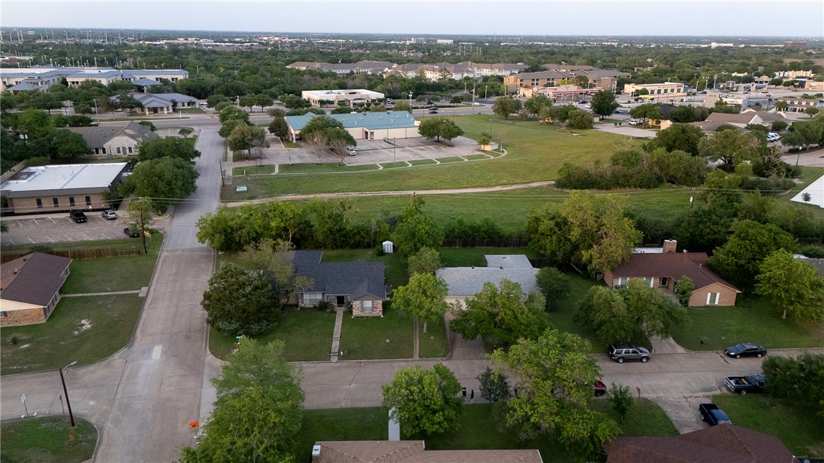 2303 Avon Street Bryan, TX 77802 - Photo 26 of 32