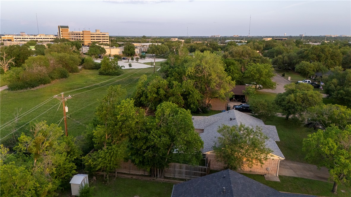 2303 Avon Street Bryan, TX 77802 - Photo 30 of 32
