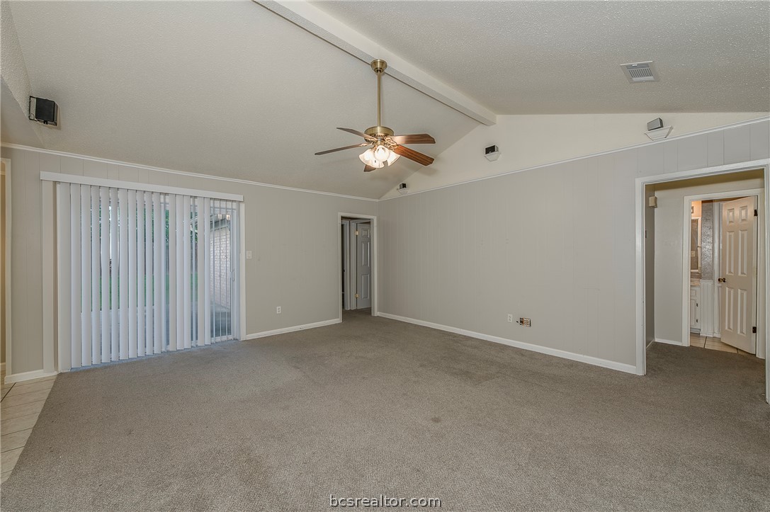 2303 Avon Street Bryan, TX 77802 - Photo 5 of 32