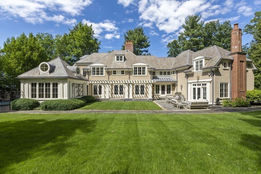 17 Clark Road Wellesley, MA 02481 - Photo 4 of 42 a front view of a house with a garden