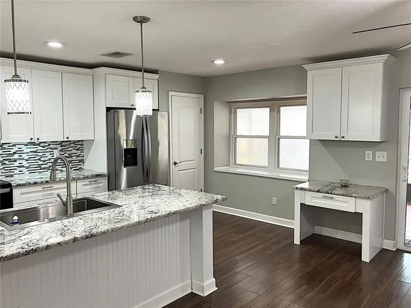 $2,595 | 2009 Branch Tree Lane, Brandon, FL 33511