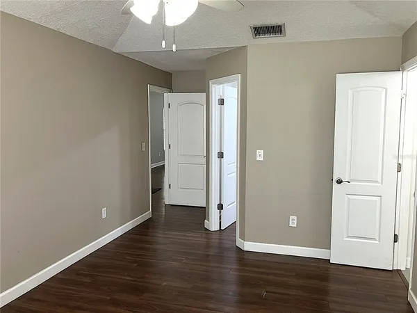 $2,595 | 2009 Branch Tree Lane, Brandon, FL 33511