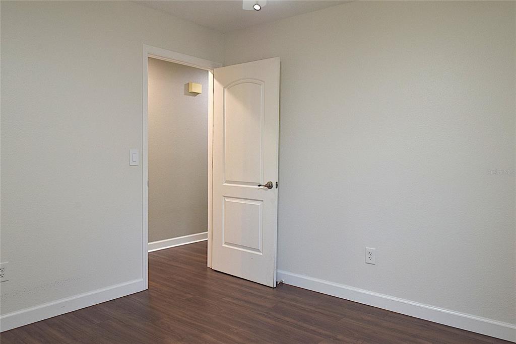 2009 Branch Tree Lane Brandon, FL 33511 - Photo 32 of 45